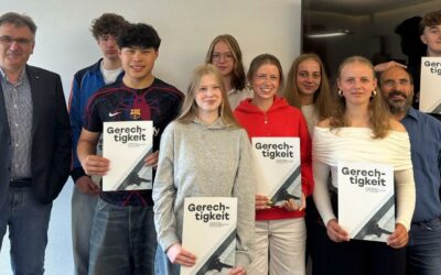 14 Schülerinnen und Schüler nehmen erfolgreich am Landeswettbewerb „Gerechtigkeit“ teil